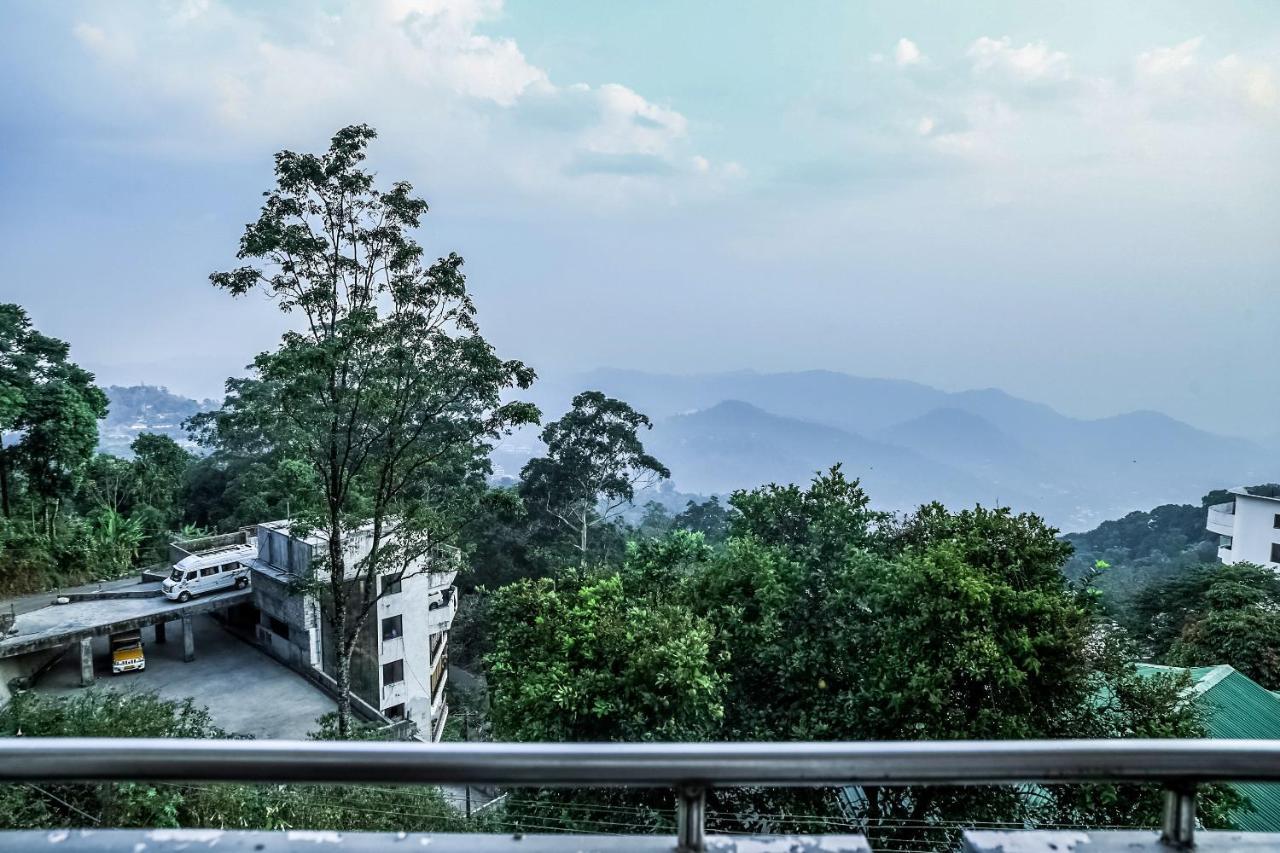 Oyo 8506 Pallivasal Munnar Bagian luar foto